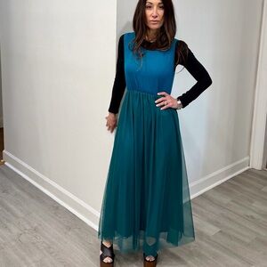 MADE IN ITALY Elegant Teal Maxi Dress